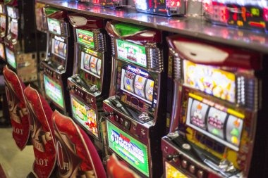 bos777 VIP Roulette mobile interface showing betting slip, wheel camera feed, and player balance